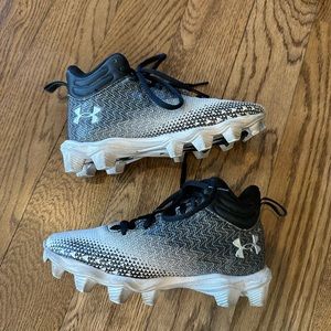 Under Armour Youth Football Cleats